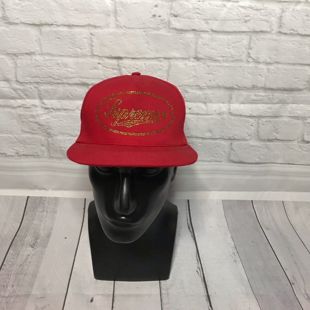 Supreme Studded 6-Panel Snapback Hat
